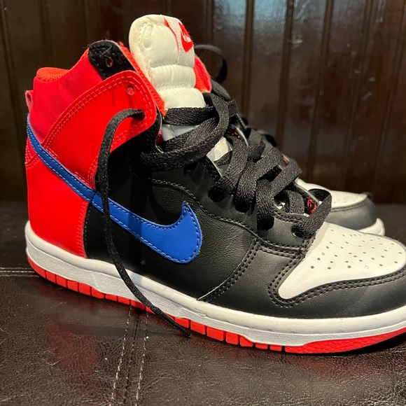 Youth Nike Dunk High Knicks - Picture 1 of 5
